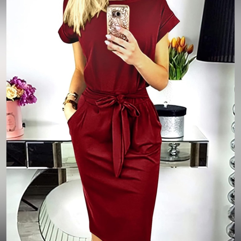 Burgundy t-shirt dress size large